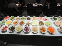 -包整·丝娃娃(一览甲秀楼风景店)