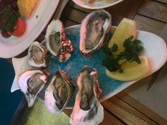 -Bamboo Bar & Grill Restaurant