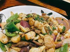 藕尖炒鸡杂-香竹农庄•传统竹筒饭(十年店)