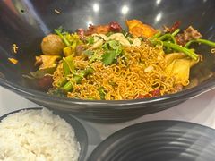 -醉人椒麻辣香锅(王府井喜悦店)