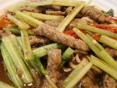 沙茶牛肉炒面-台北楚楚园馅饼粥(虹桥南丰城店)