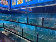 -四川小胡子海鲜(丁村万人海鲜广场店)