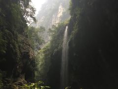 -龙水峡地缝景区
