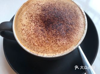 早上在这里停车，就顺便吃了一顿brunch