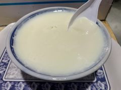 冻双皮奶-百花传统甜品店(原址店)