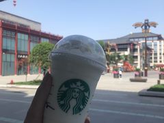 -星巴克(西安曲江银泰店)