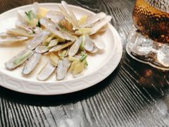 -隆江大酒店(雯婕商务楼店)