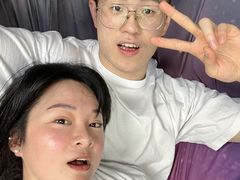 -爱蹦iBOON蹦床运动馆(江汉店)