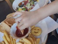 -Supine Bistro溯泮餐厅