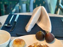 -锦厨国际自助餐厅 · 云端景观 (昆明索菲特大酒店)