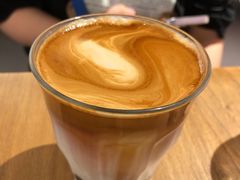 Dirty-Punchline Coffee&Roaster(同济大学店)