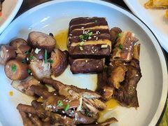 -房县土本味土鸡汤特色餐厅(沌口店)