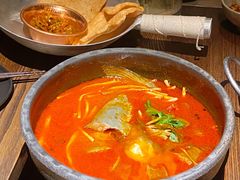 酸汤鱼-毛辣果·酸