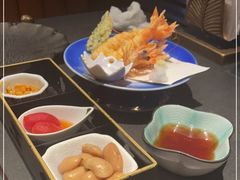 -铭牛烧肉·和牛海鲜自助(高新月牙湖店)