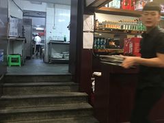 -啊美丽炭火烤肉(滑翔一店)