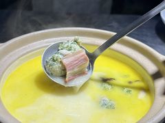 -鹊华居·地道鲁菜·海鲜·融合味(大明湖店)