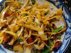 -蜗牛小馆醉乡民谣云南菜(惠新西里店)