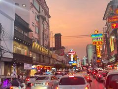 -唐人街(耀华力路)