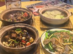 -天宝食坊·啫啫煲大排档(西华路店)