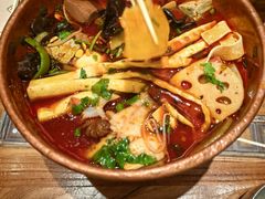 -成都你六姐·牛肉冒菜(信泰中心商场店)