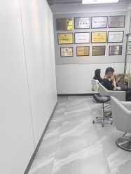 -MONE美发沙龙
