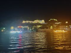 -云季酒店(西关地铁站C2出囗店)