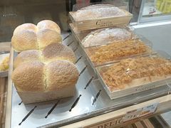 -宫廷饼屋(昆船店)