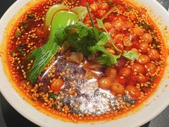 酸菜酸辣粉-麻六记(凤凰汇店)