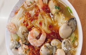 Oyster and Shrimp Intestine Stir-fry