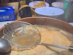 -潮汕三宝鲜牛肉火锅