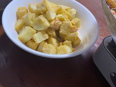 -昱龙大盆牛蛙馆(三兴街总店)