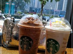 -星巴克(济南美莲广场店)