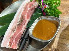 -明洞阿姨·韩式酱蟹烤肉·创意料理(三元桥店)