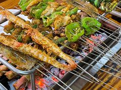 -老广烧烤(骆驼山康馨园店)