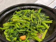 -荣记·囍粤茶餐厅(花都店)