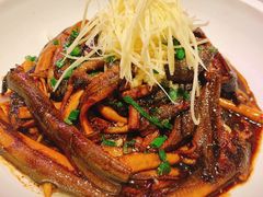 -吴越荣记苏州菜·松鼠桂鱼100%活鱼现做(斜塘老街店)