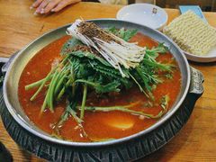 -喇喇排骨火锅·传统韩式脊骨汤(望京西园总店)