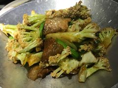 -卢大鲜鱼头捞饭(美利广场店)