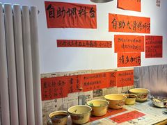 -柳州肥姨妈大骨螺蛳粉(沙河店)