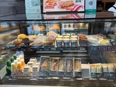 -星巴克(上海长宁来福士1F店)