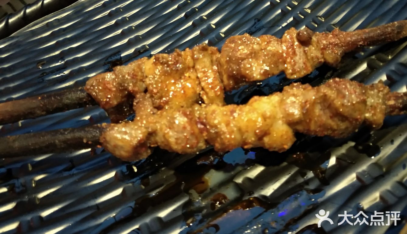 巨粗一根柳枝，肉上也有很浓的柳枝味