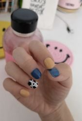 -尤米一站式美甲美睫