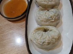 饺子-神仙雪浓汤(弘大店)