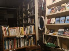 -斯多格书乡(北京大学畅春园店)