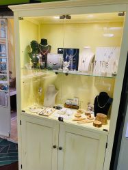 -HeyJewel全球独立设计师原创首饰集合店