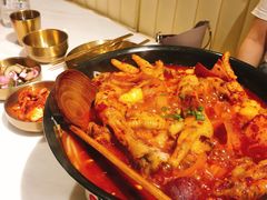 招牌辣鸡爪煲-HOTISLAND海鸡岛·韩国料理(江南西店)