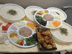 -方鼎食府