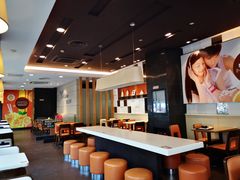 -东方既白(黄兴路大润发店)