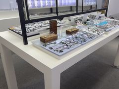 -造寸眼镜·蔡司官方授权店(东门店)