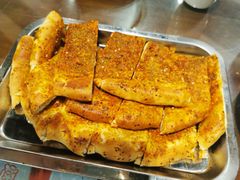 特色碳烤油馕-老兰家传统烧烤炒菜泡馍(小南门店)